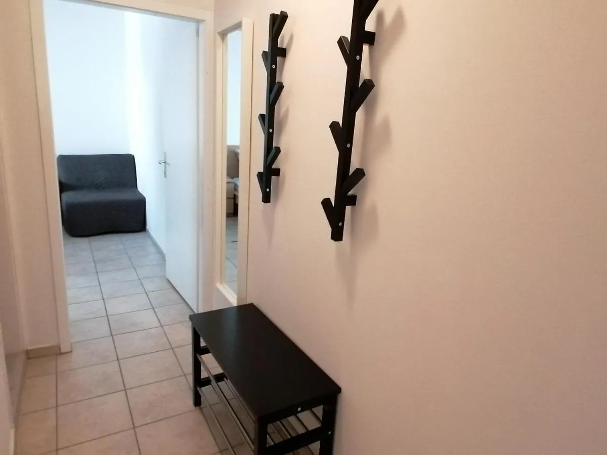Apartmani Punta باكوشتاني 0*,